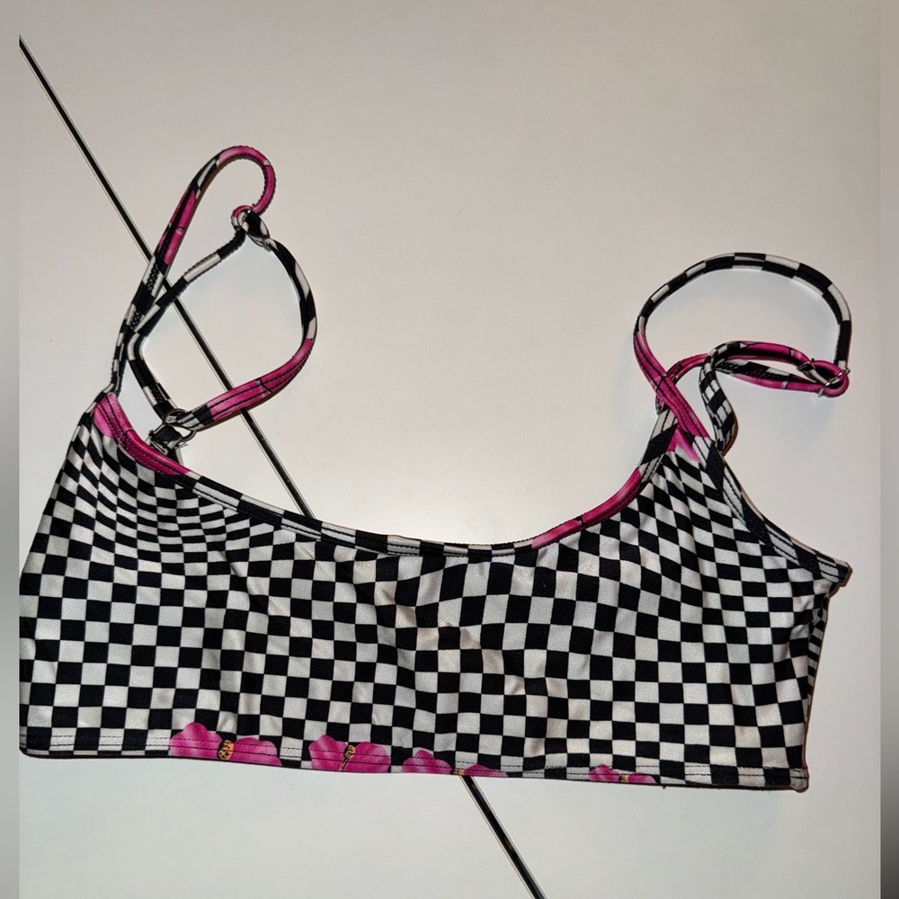 Frankie’s Bikini checked and floral top